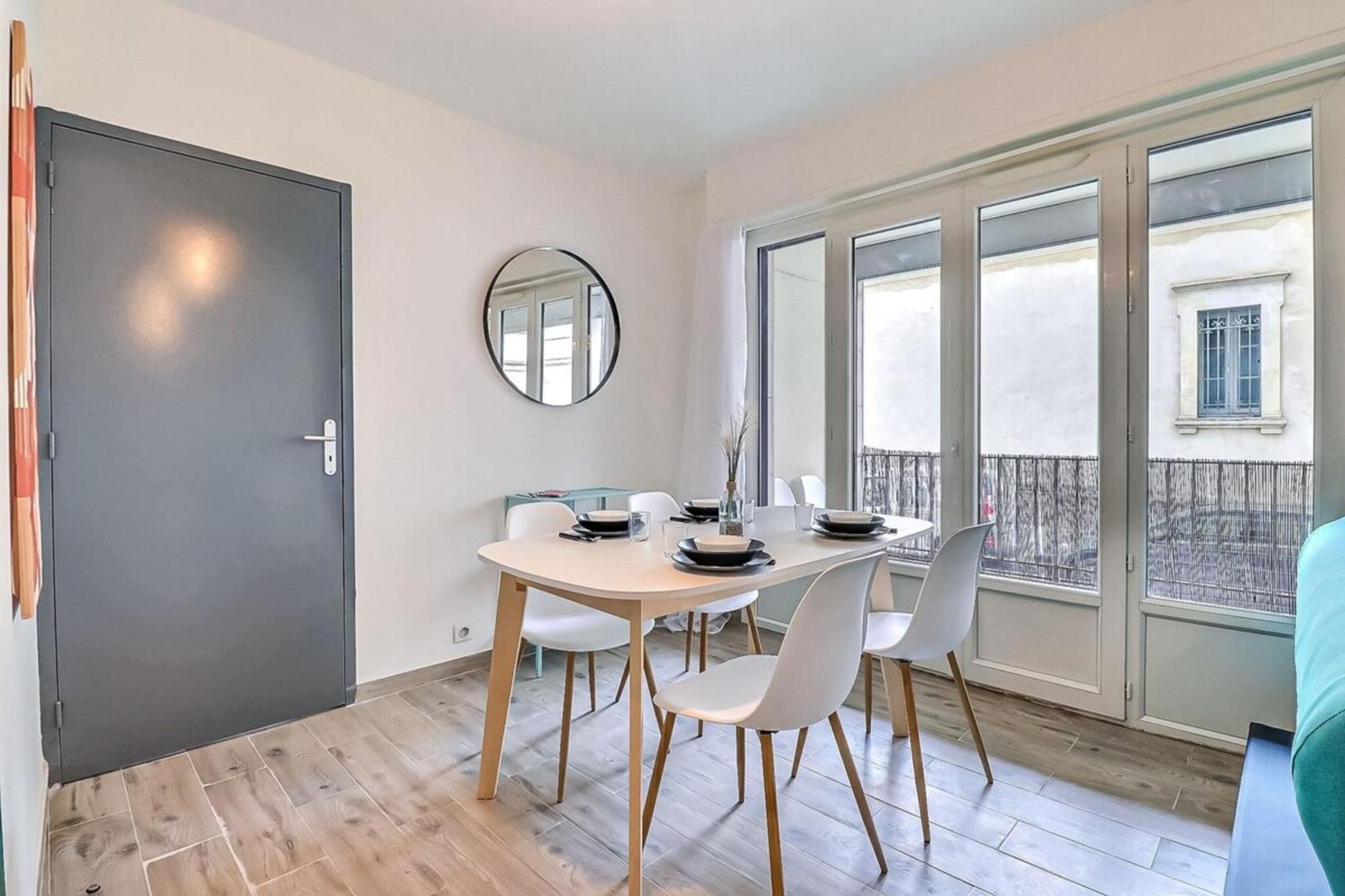 Atlas - Superbe Plein Centre - Terrasse Apartment Nîmes